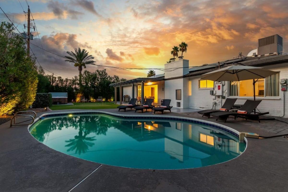 Holiday home Old Town Family Retreat-free Heated Pool-spa-putt Grn-gym