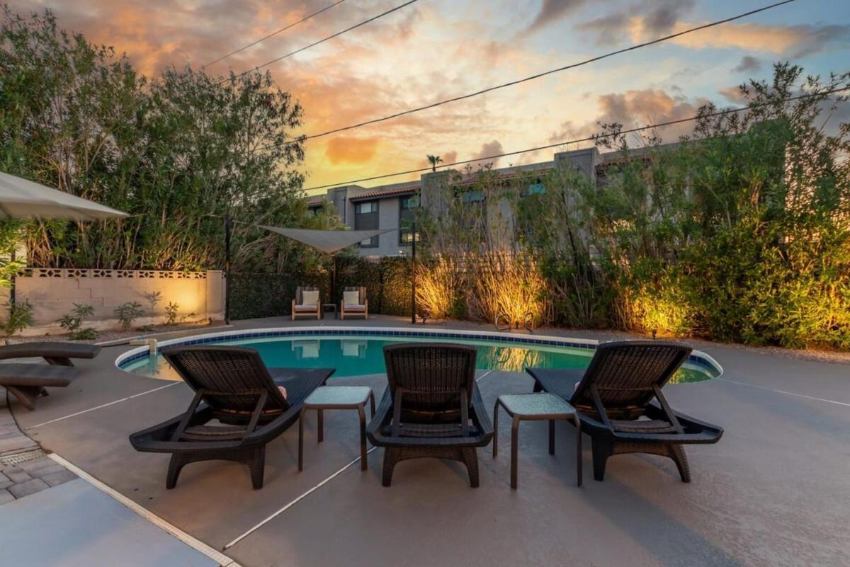 Holiday home Old Town Family Retreat-free Heated Pool-spa-putt Grn-gym Scottsdale