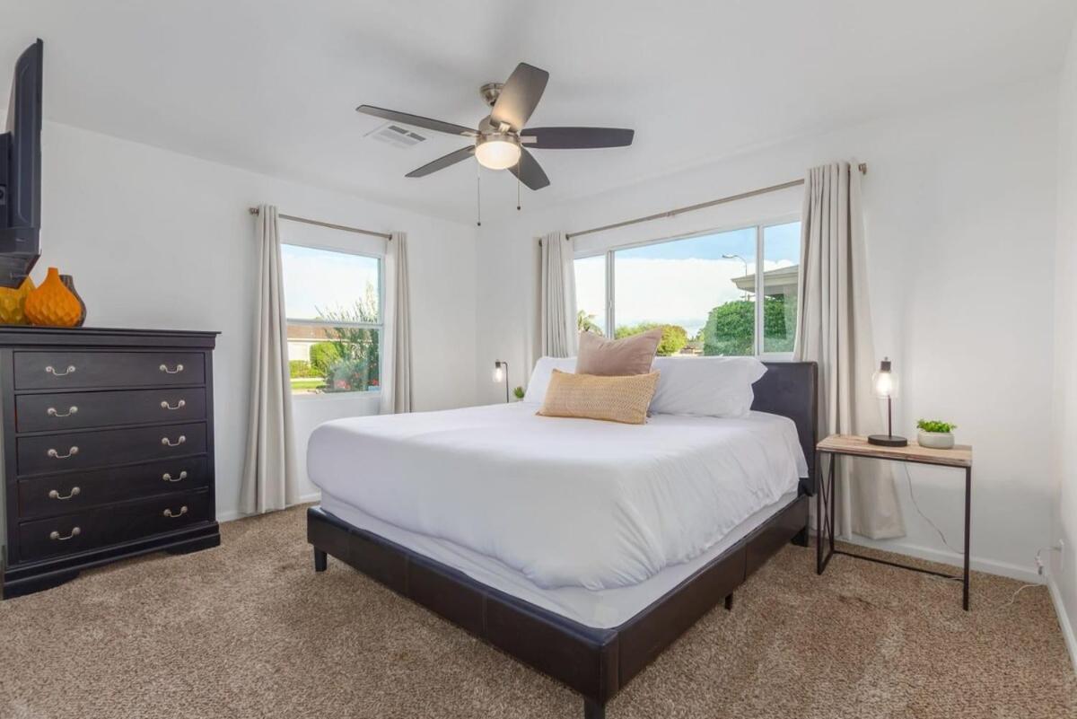 Old Town Family Retreat-free Heated Pool-spa-putt Grn-gym * Scottsdale