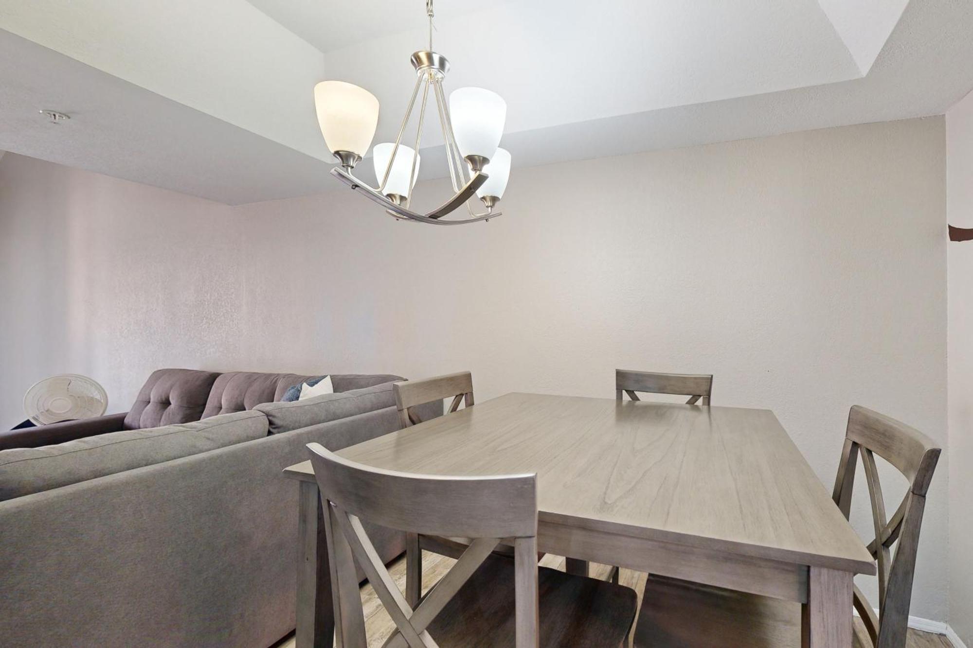 Apartment Modern South