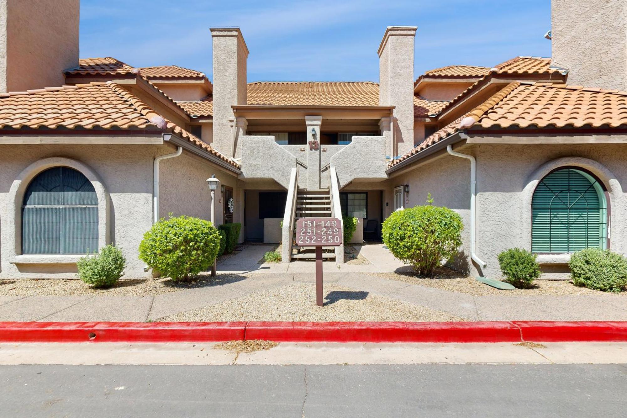 Apartment Modern South Scottsdale