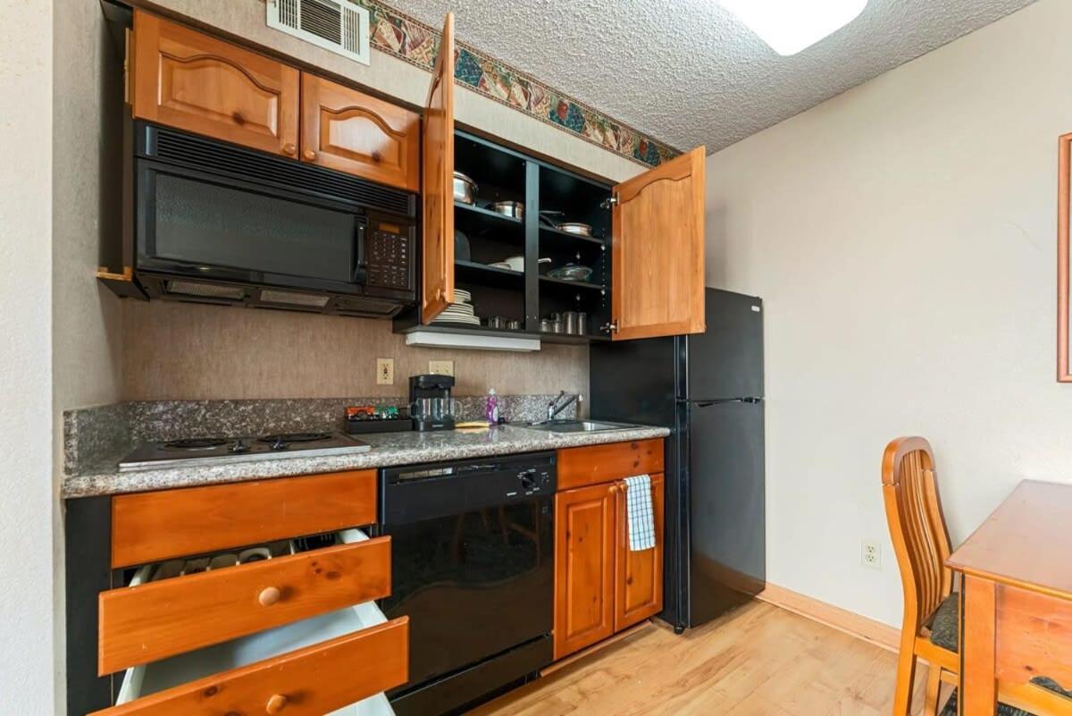 2 Bd 2 Ba Furnished 4 Full Beds * Scottsdale
