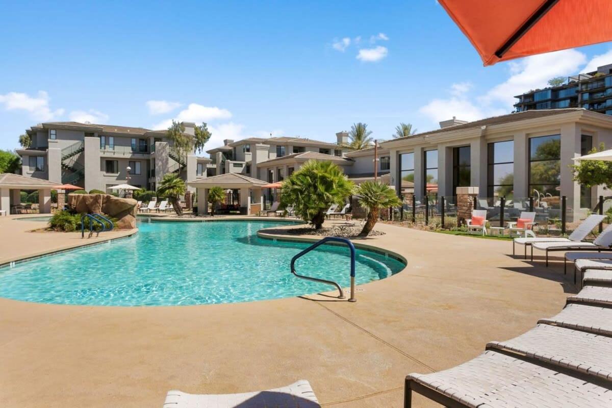 2br Cozysuites At Kierland Commons With Pool #05 Scottsdale