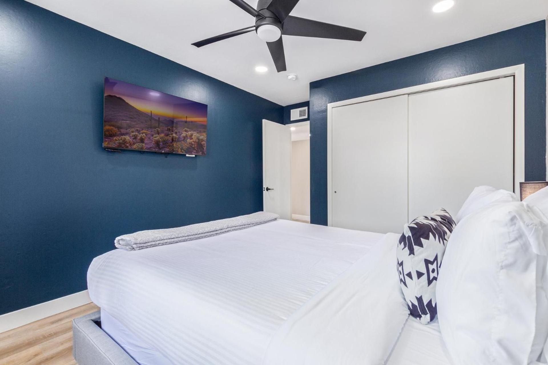 Holiday home Desert Rose-hot Tub-pool Heat Avail-fire Pit-golf! Scottsdale