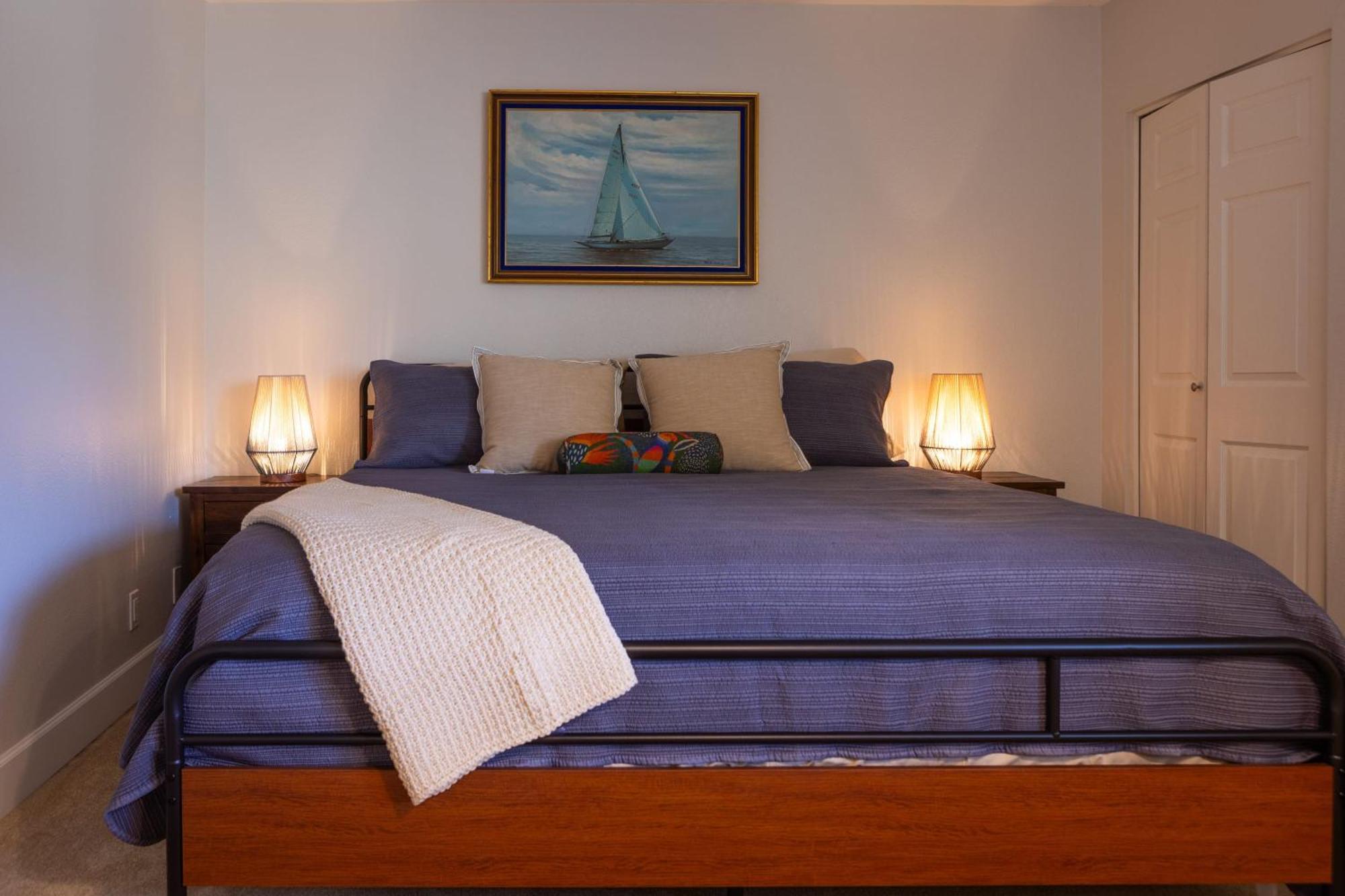 Chic With Heated Pool And Old Town Holiday home *