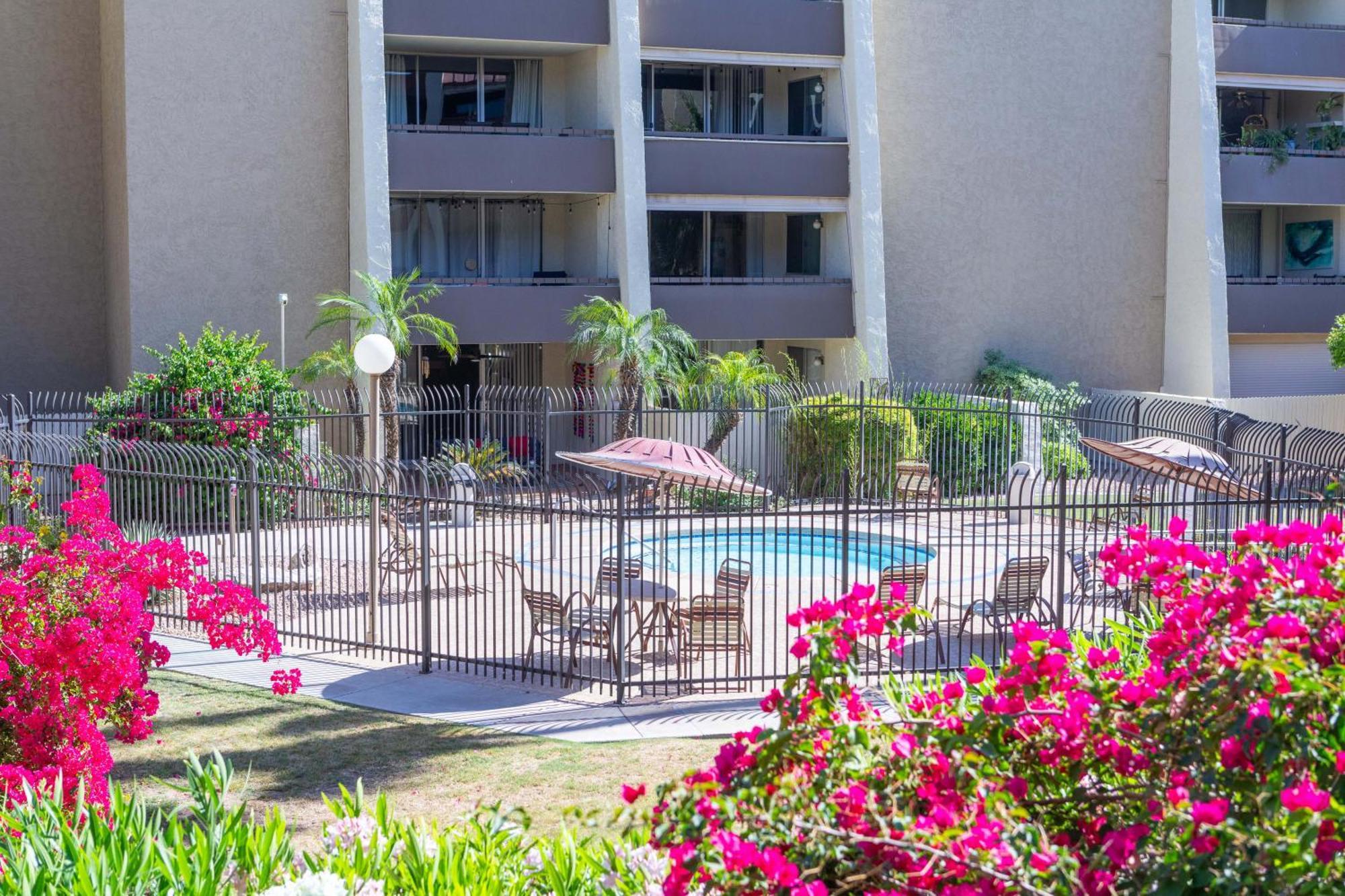 Holiday home Chic With Heated Pool And Old Town Scottsdale