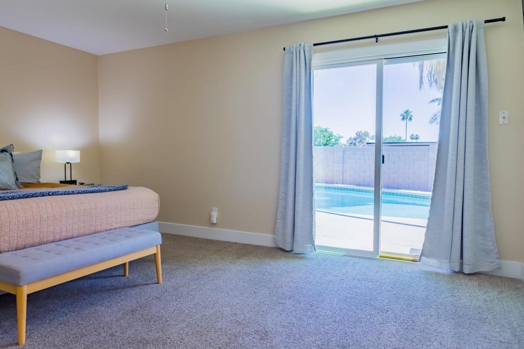 Charming House Near Kierland Pool Heater Hot Tub Holiday home Scottsdale