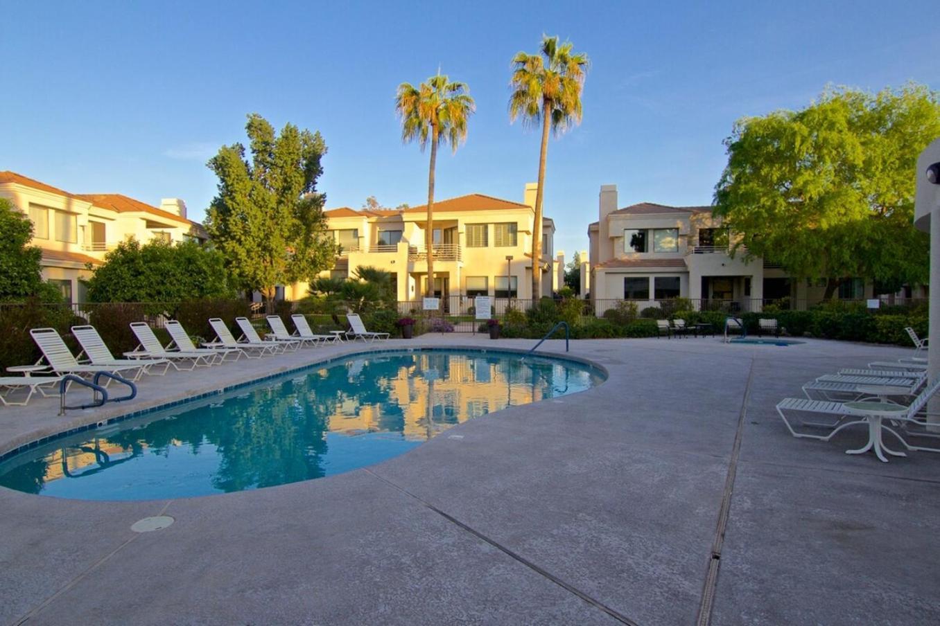 Pool-side, 1st Flr, Subd-trail, Walk 2 Dining *