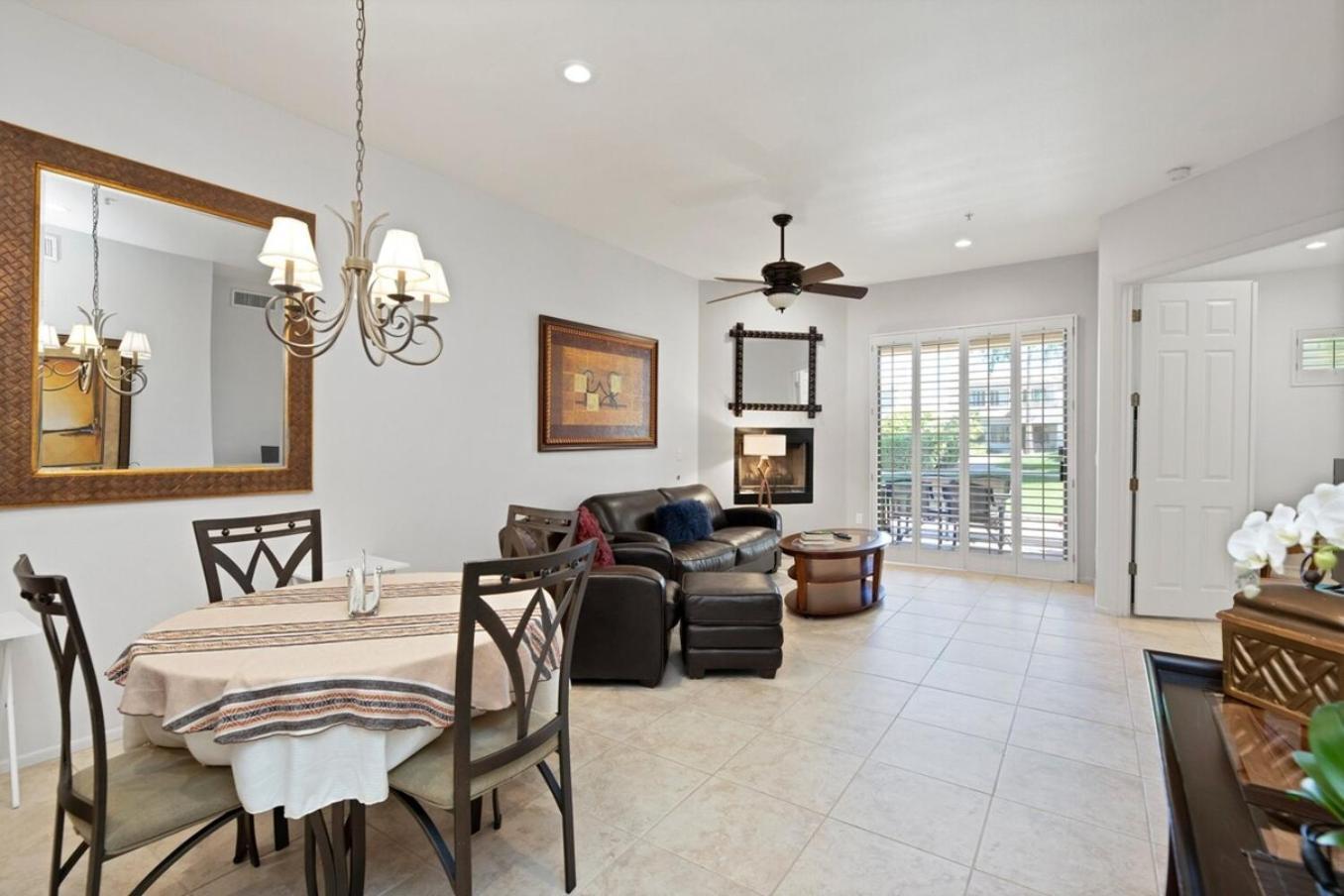Holiday home Pool-side, 1st Flr, Subd-trail, Walk 2 Dining