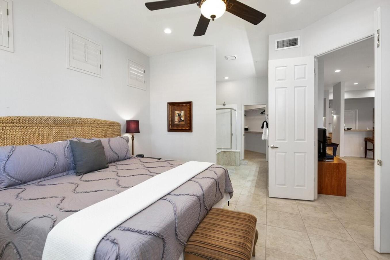 Holiday home Pool-side, 1st Flr, Subd-trail, Walk 2 Dining *