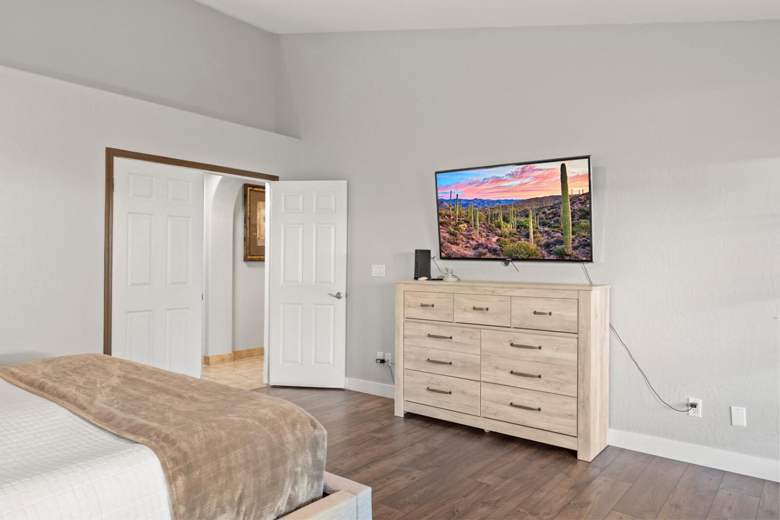 Upgraded 4br With Pool & Near Golf Scottsdale