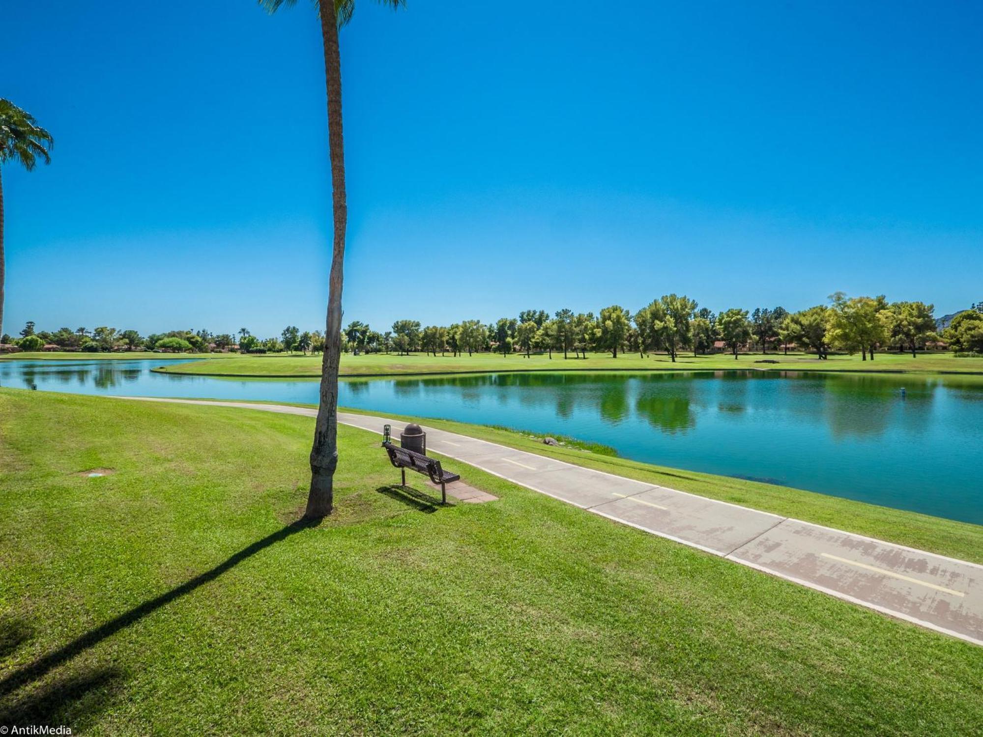 Holiday home A Few Steps To Heated Pool, Tennis, Bike Trail