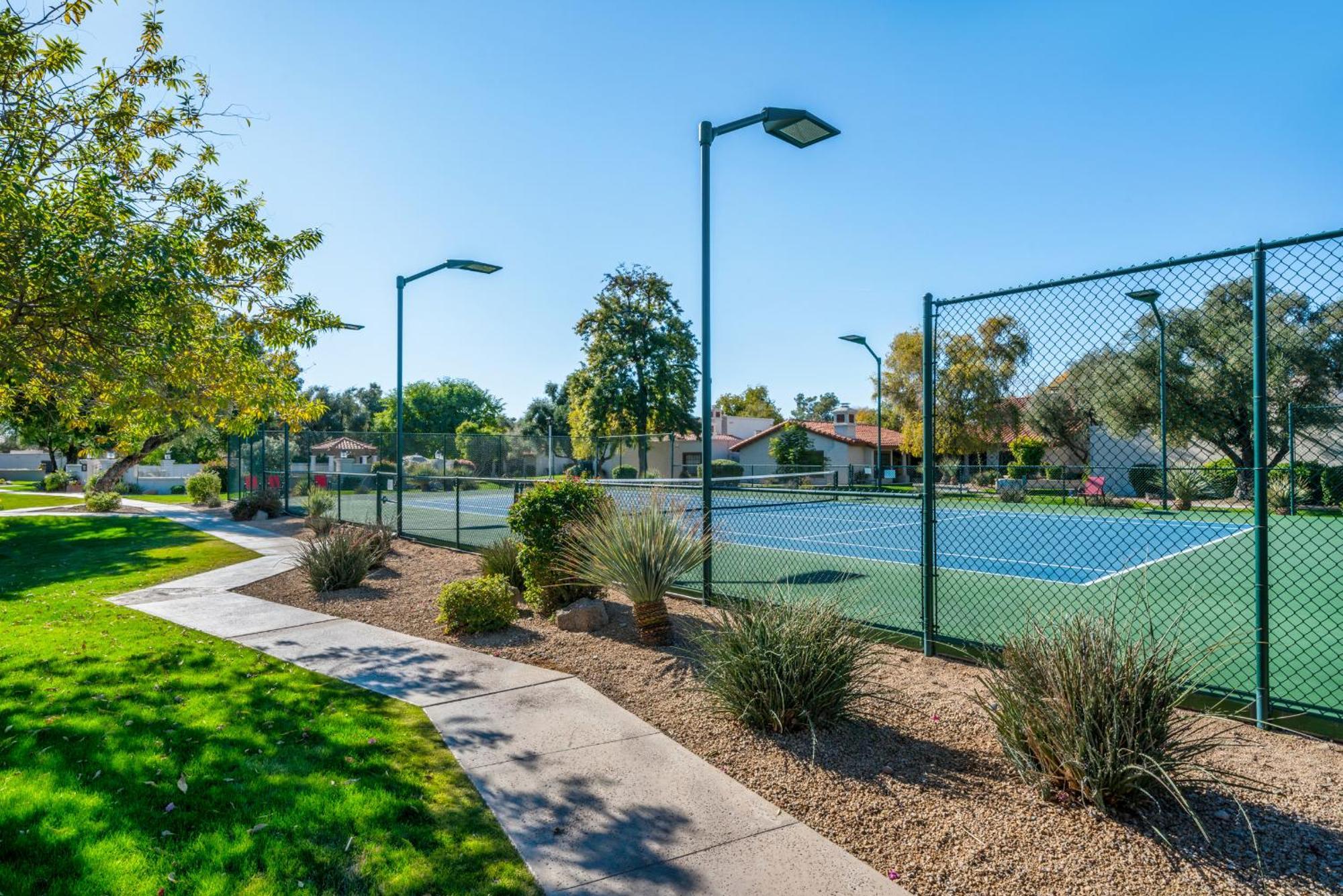Holiday home A Few Steps To Heated Pool, Tennis, Bike Trail