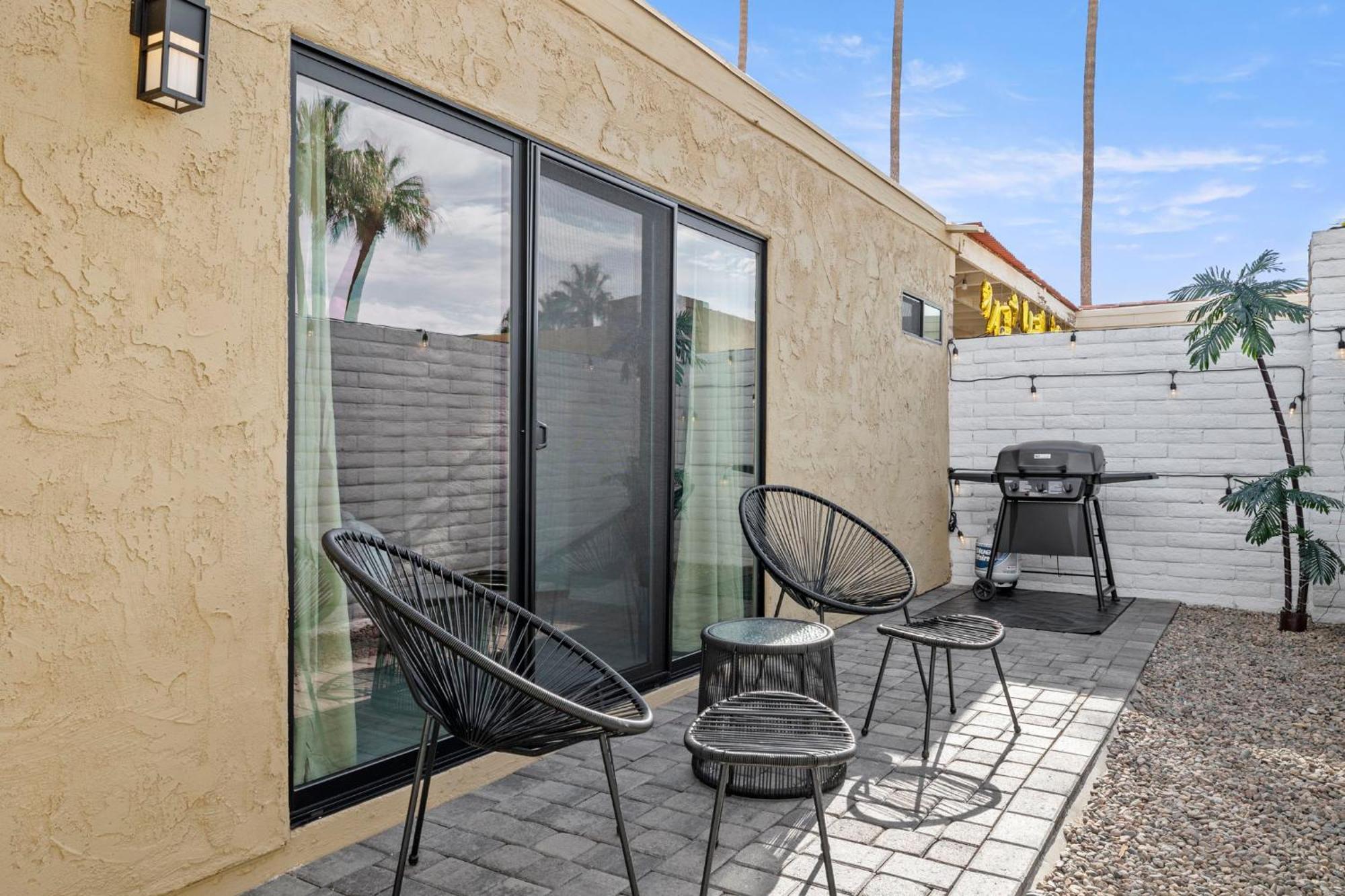 Andravida Of Old Town By Paseohomesaz - Shared Heated Pool/spa Holiday home *