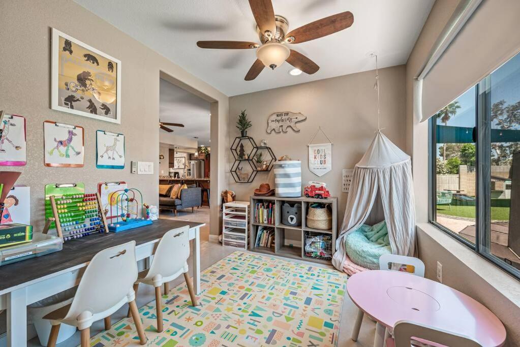 Holiday home Ultimate Family Getaway W Heated Pool & Themed