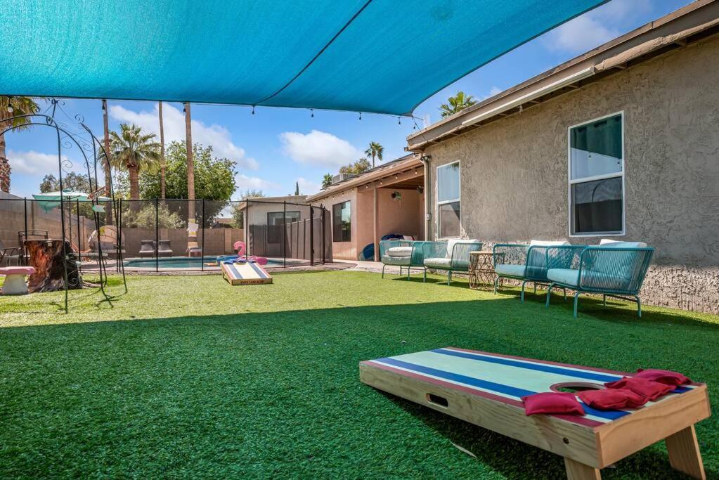 Ultimate Family Getaway W Heated Pool & Themed Holiday home Scottsdale
