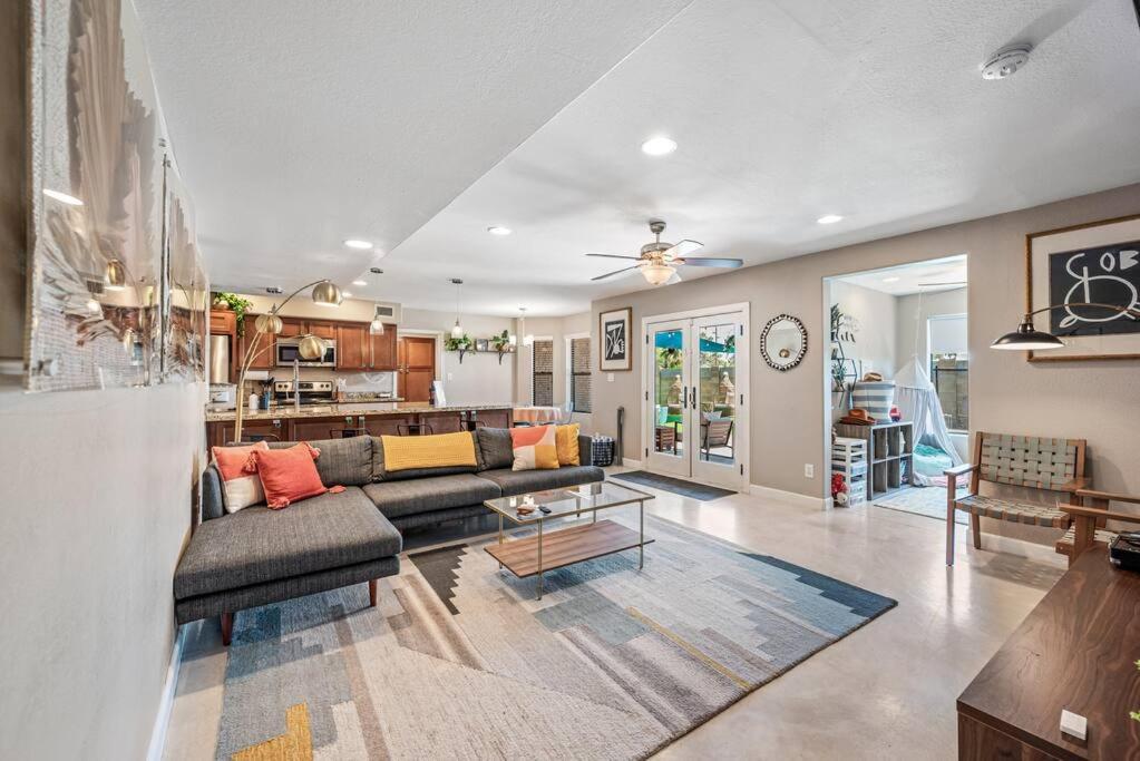 Ultimate Family Getaway W Heated Pool & Themed * Scottsdale