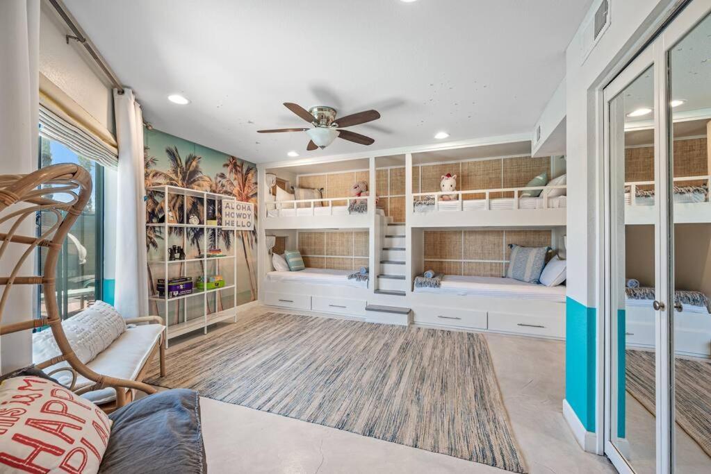 Ultimate Family Getaway W Heated Pool & Themed Holiday home Scottsdale
