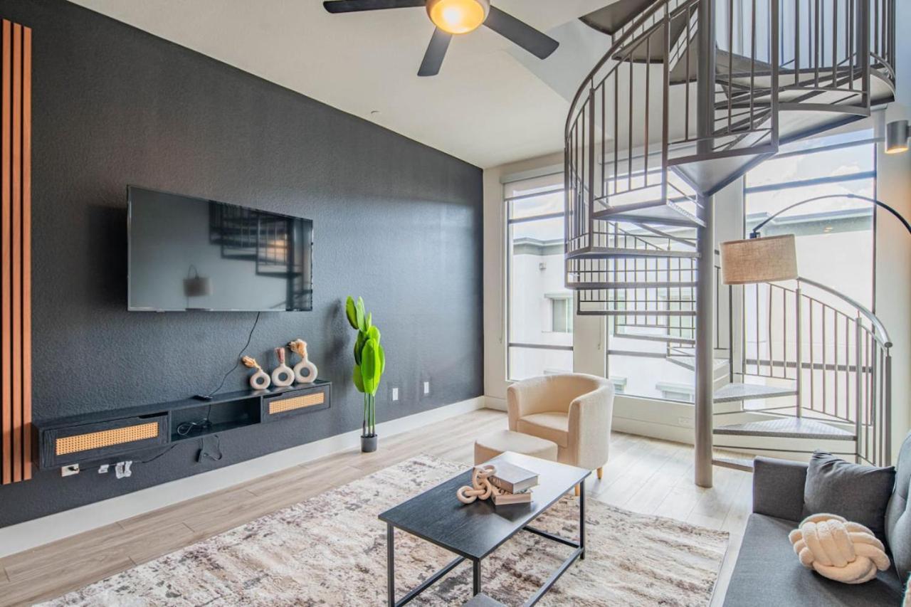 Apartment Private Rooftop, Kierland Commons, Tpc Golf, Pool, Gym *