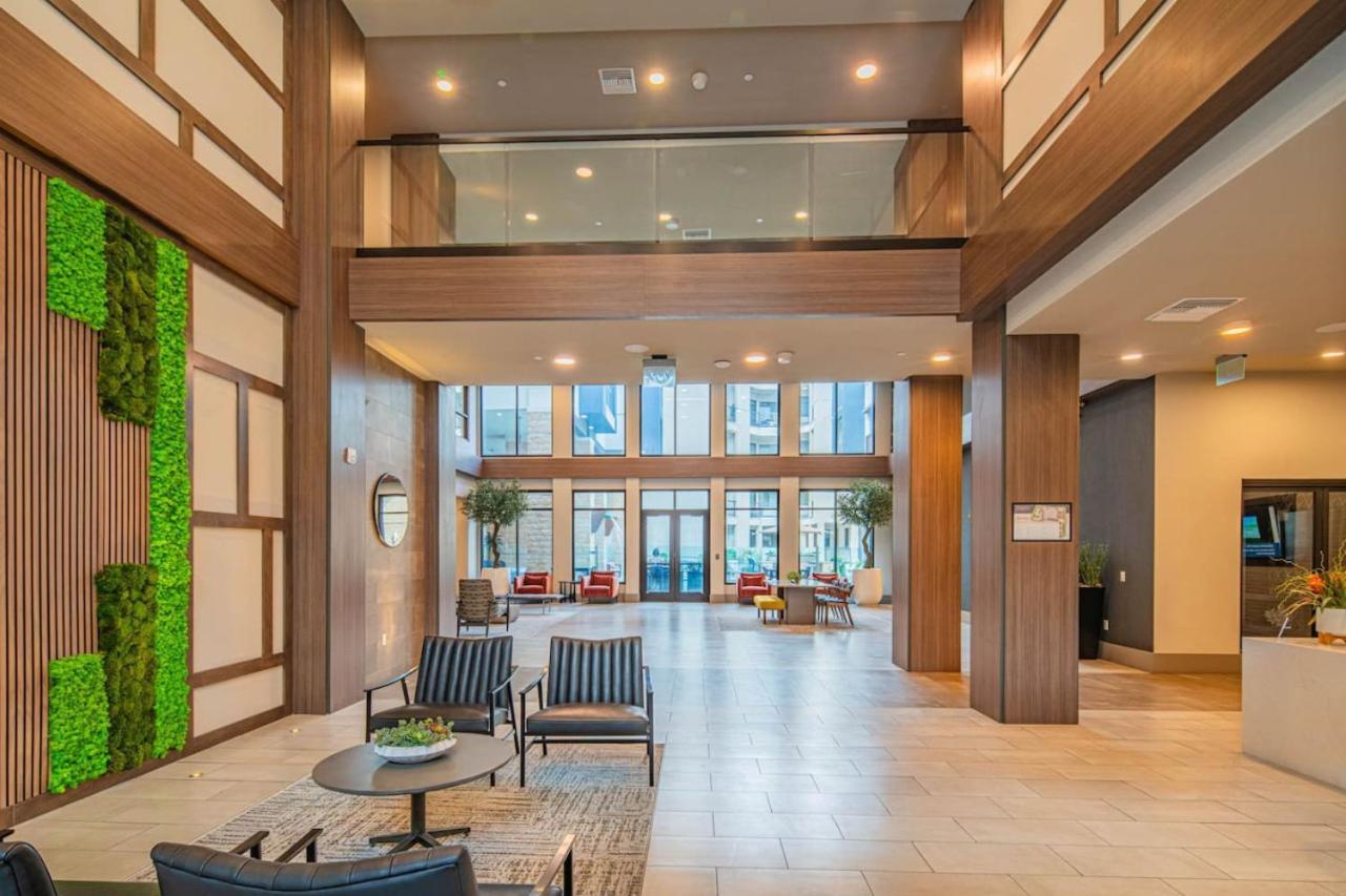 Private Rooftop, Kierland Commons, Tpc Golf, Pool, Gym *
