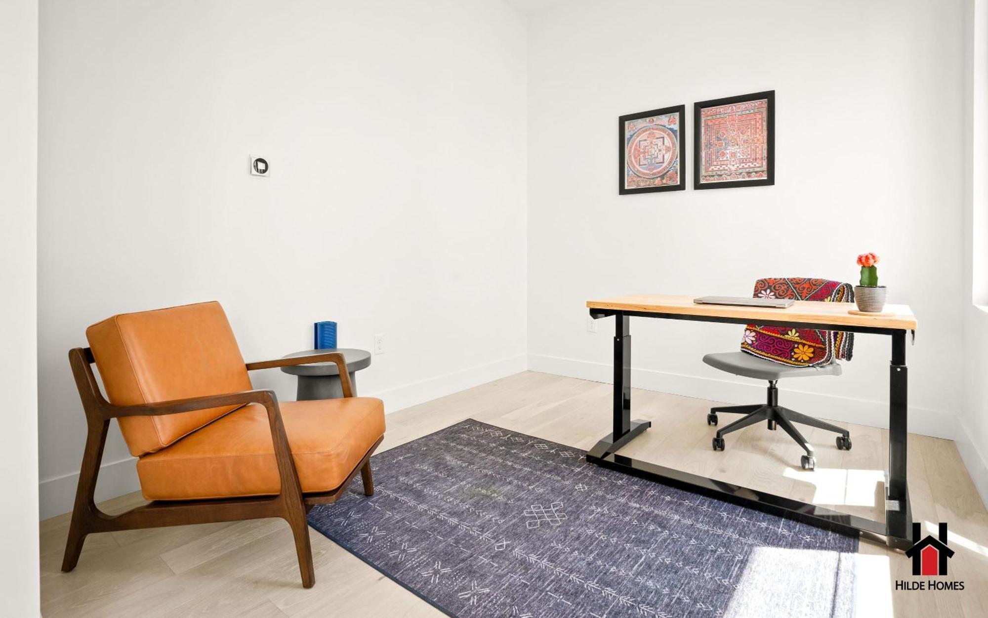 Townhome, Private Roof Terrace, Office, Garage Scottsdale