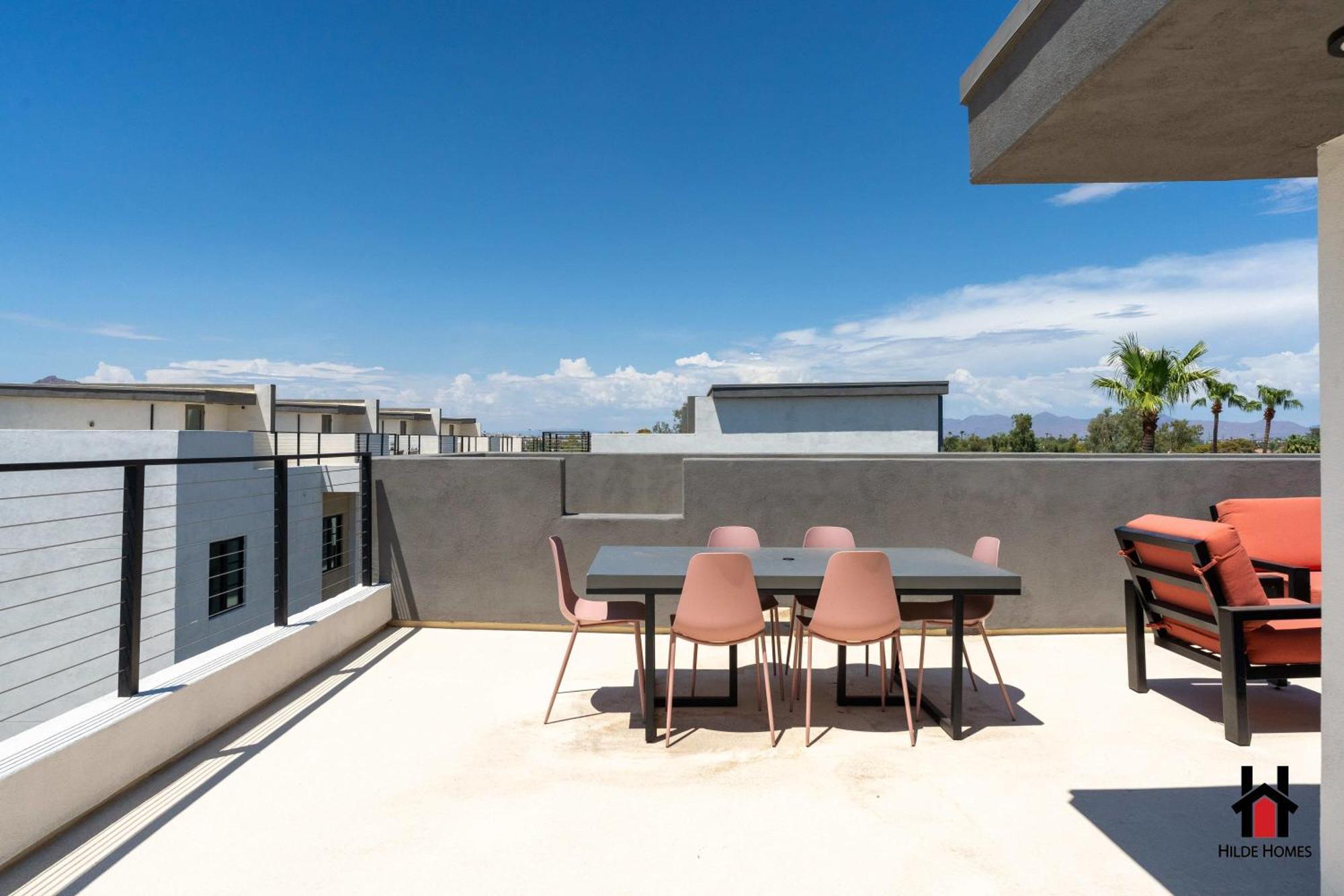 Holiday home Townhome, Private Roof Terrace, Office, Garage