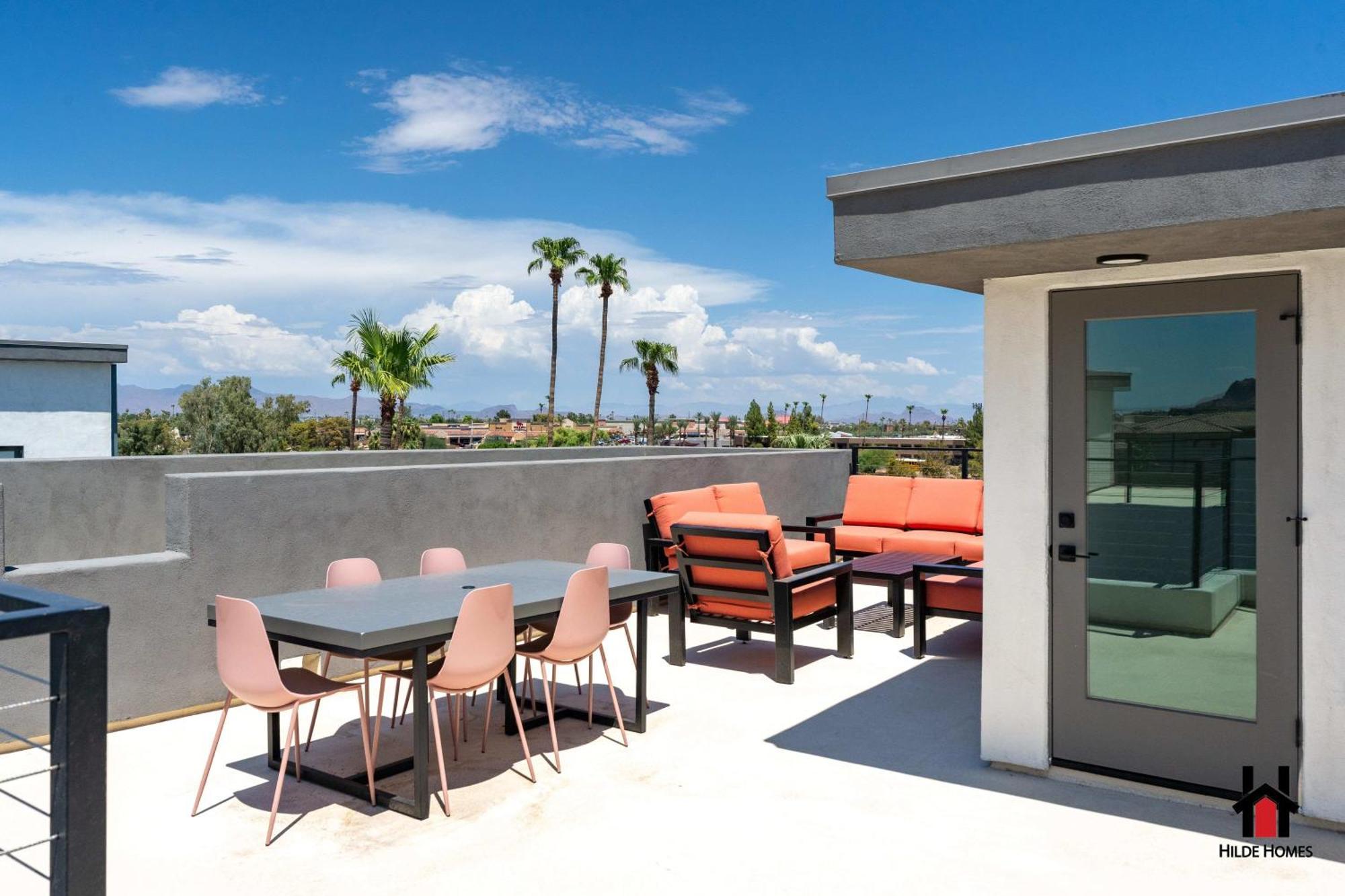 Townhome, Private Roof Terrace, Office, Garage Holiday home Scottsdale