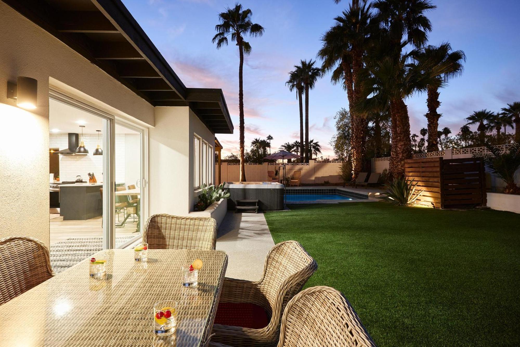 Desert Rose-hot Tub-pool Heat Avail-fire Pit-golf! * Scottsdale