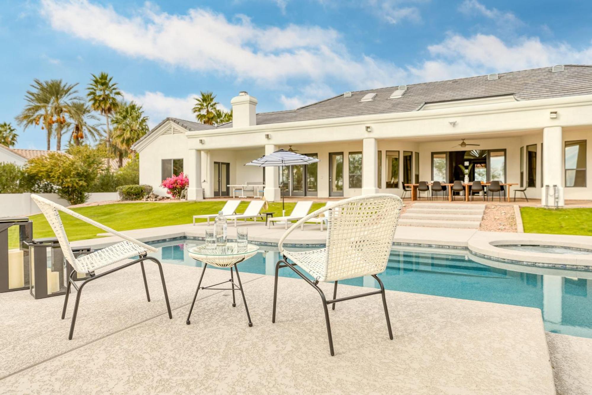 Holiday home Sunridge By Avantstay Glorious Estate W Pool Hot Tub Ping Pong Pool Table Scottsdale