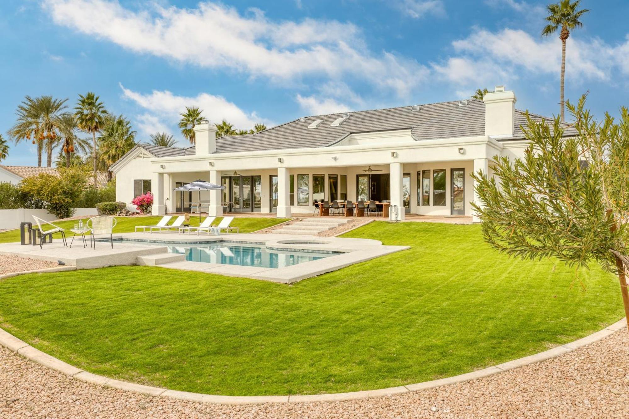 Sunridge By Avantstay Glorious Estate W Pool Hot Tub Ping Pong Pool Table Holiday home *