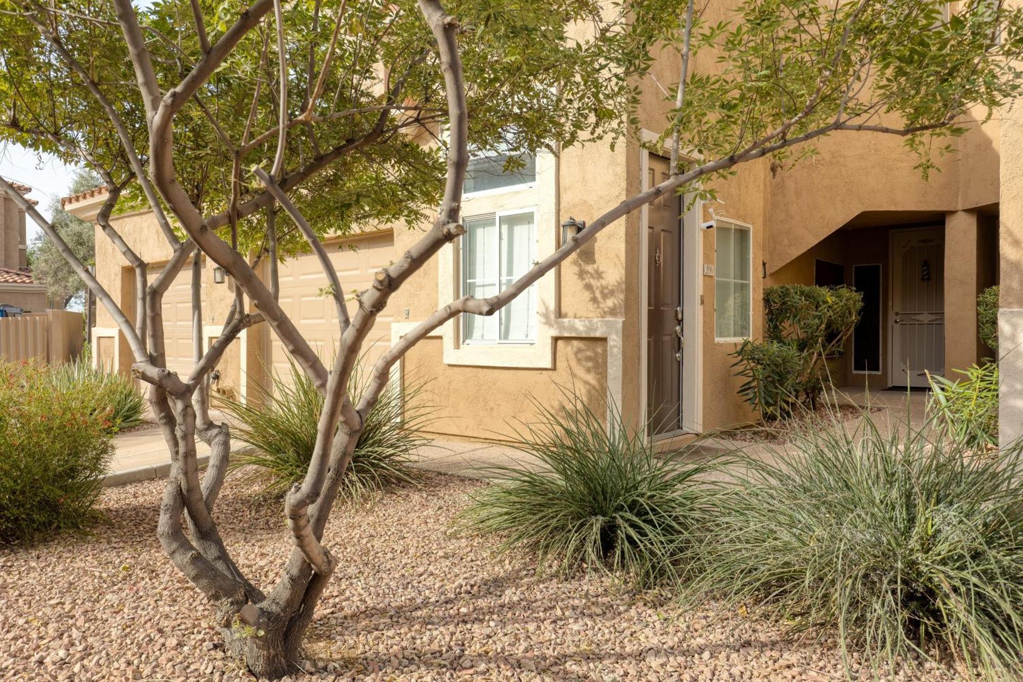 Eucalyptus By Avantstay Stunning W Communal Pool Hot Tub Holiday home