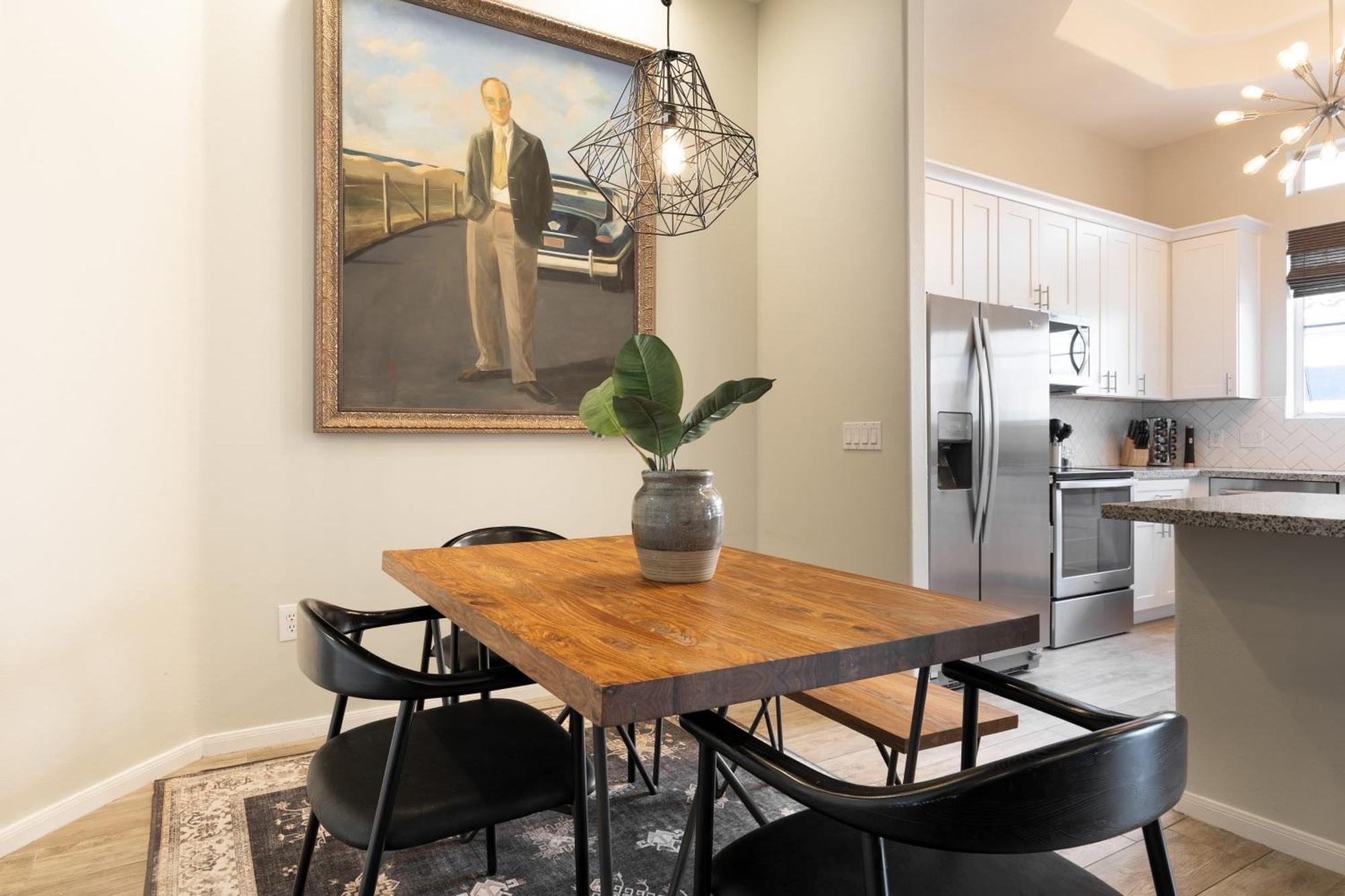 Holiday home Eucalyptus By Avantstay Stunning W Communal Pool Hot Tub Scottsdale