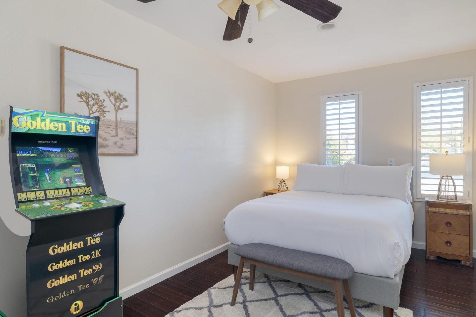 Holiday home Sonoran Sunshine By Avantstay Pool Putting Green Bbq Ping Pong Pool Table Entertainers Wonderland