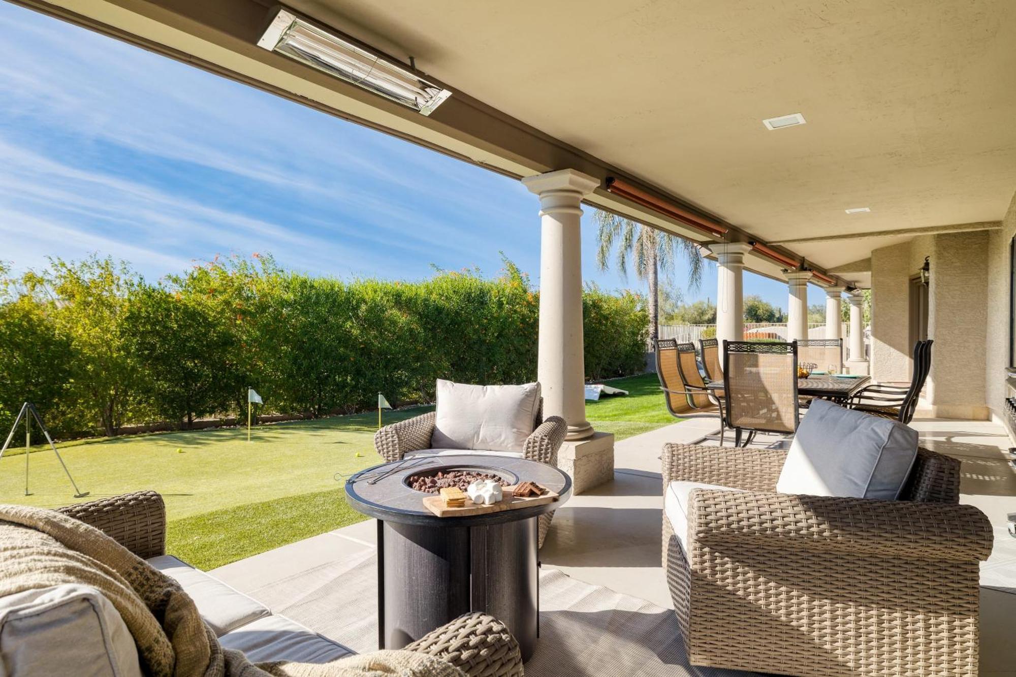Sonoran Sunshine By Avantstay Pool Putting Green Bbq Ping Pong Pool Table Entertainers Wonderland Holiday home *