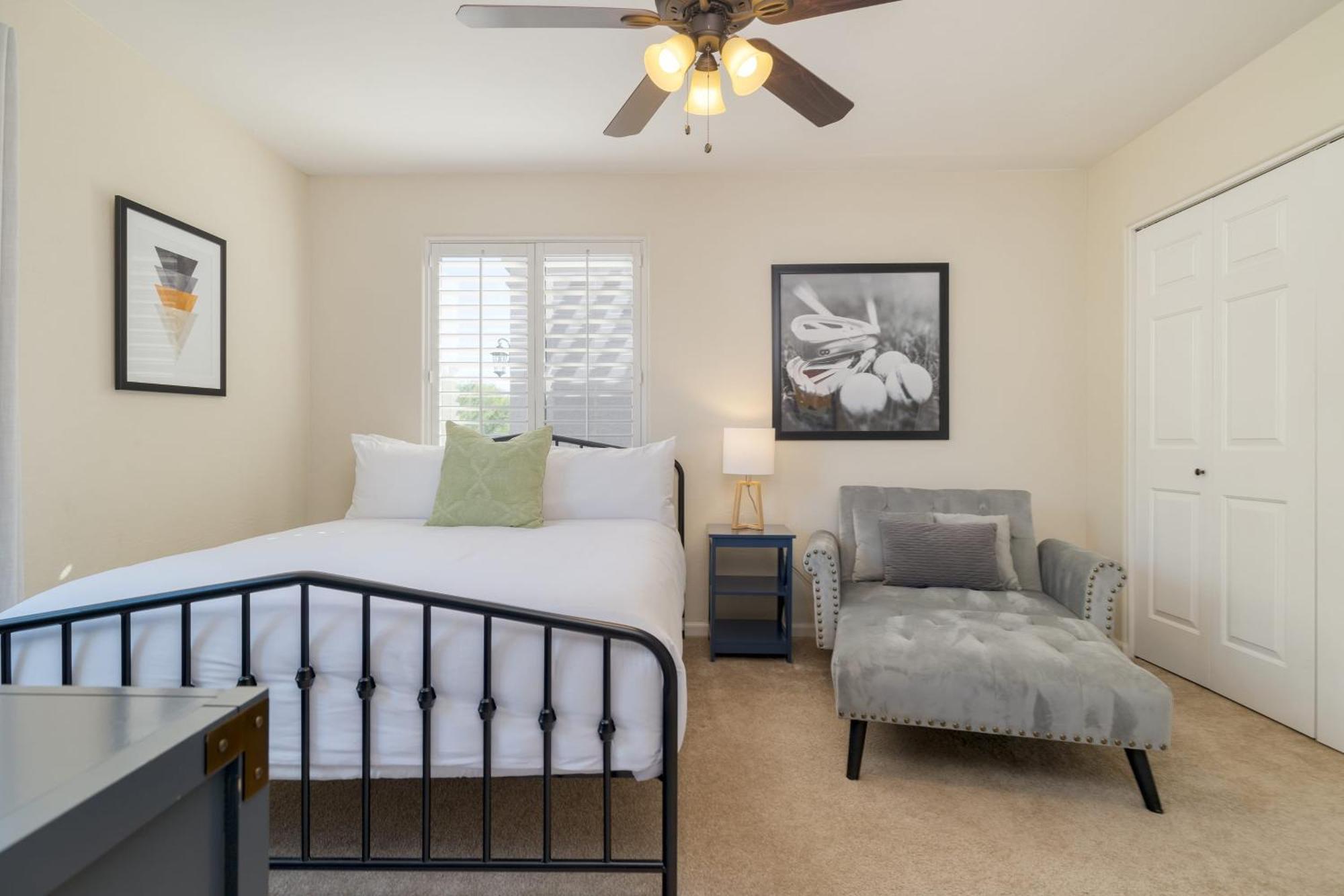 Holiday home Sonoran Sunshine By Avantstay Pool Putting Green Bbq Ping Pong Pool Table Entertainers Wonderland *