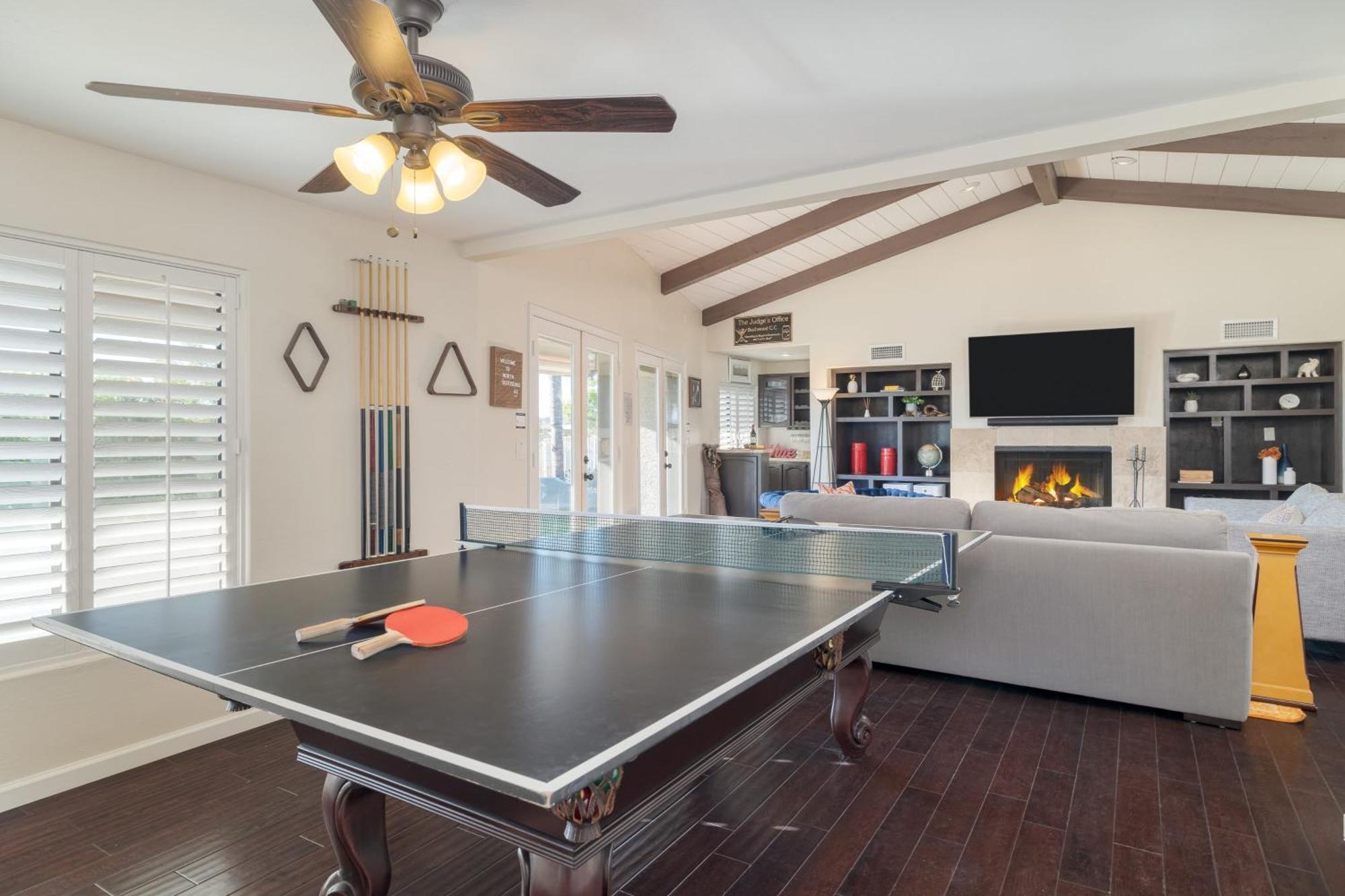 Sonoran Sunshine By Avantstay Pool Putting Green Bbq Ping Pong Pool Table Entertainers Wonderland *