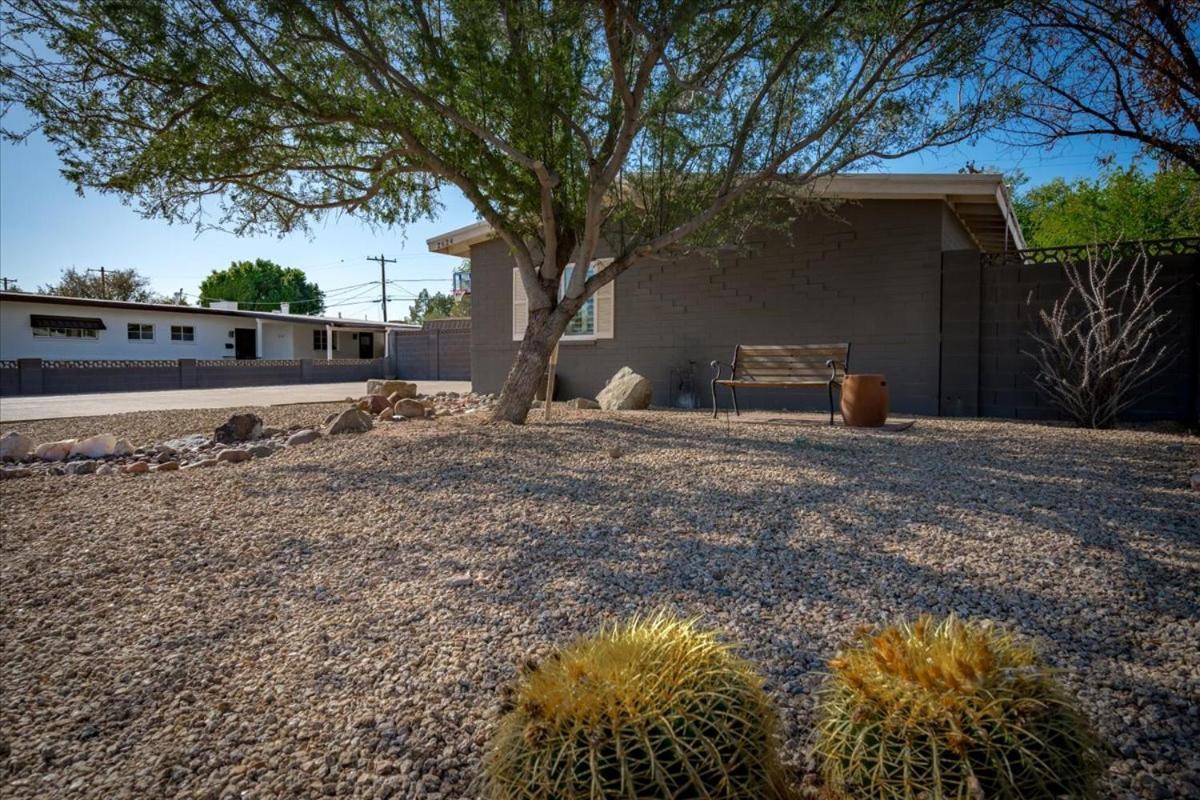 Basketball Court & Heated Pool, 1 Mi To Old Town! * Scottsdale