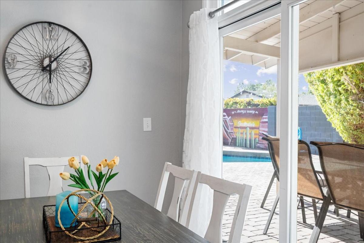 Holiday home Basketball Court & Heated Pool, 1 Mi To Old Town! *