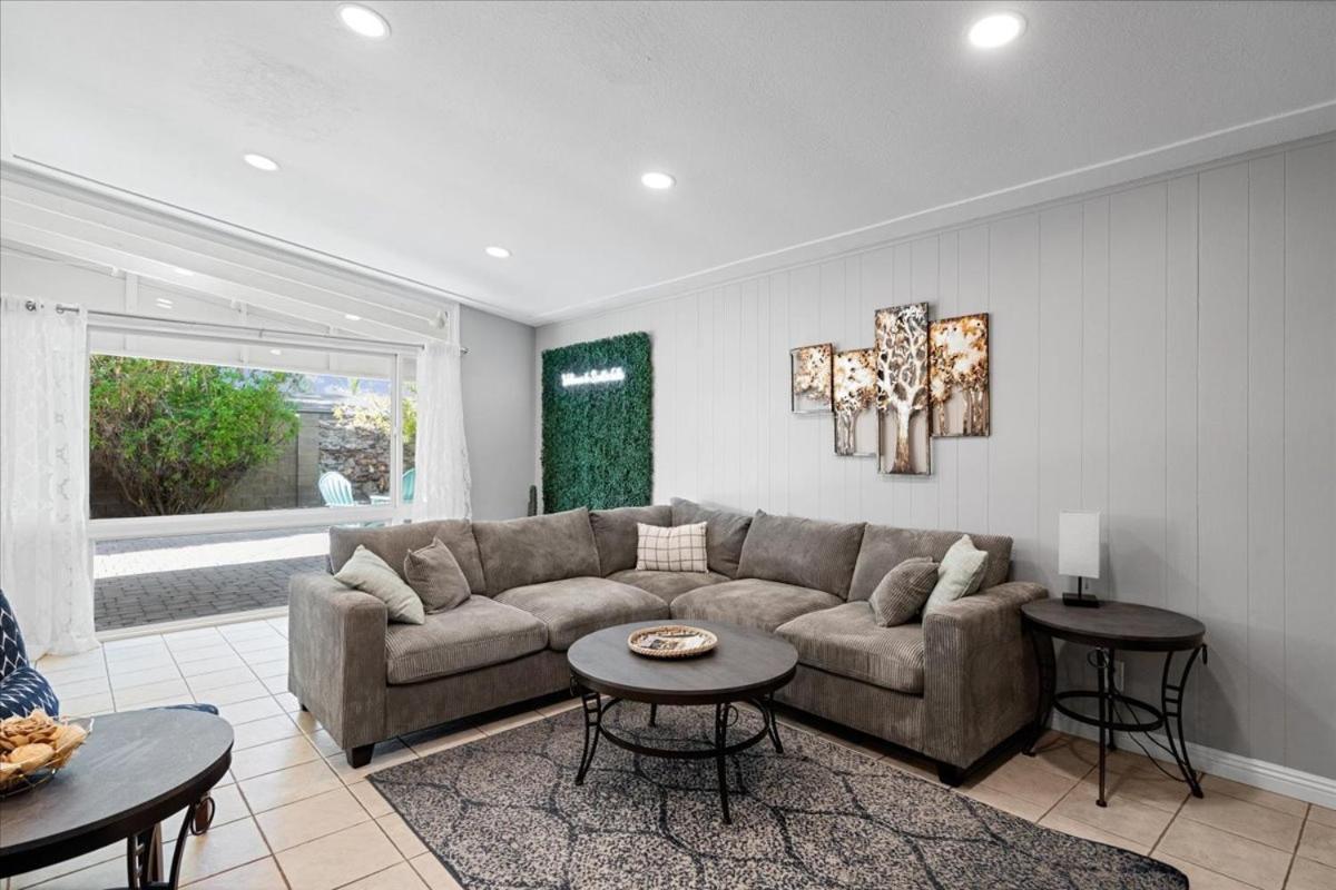 Basketball Court & Heated Pool, 1 Mi To Old Town!