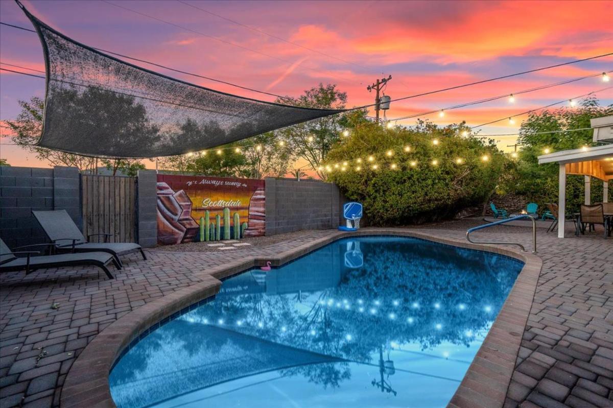 Holiday home Basketball Court & Heated Pool, 1 Mi To Old Town! *