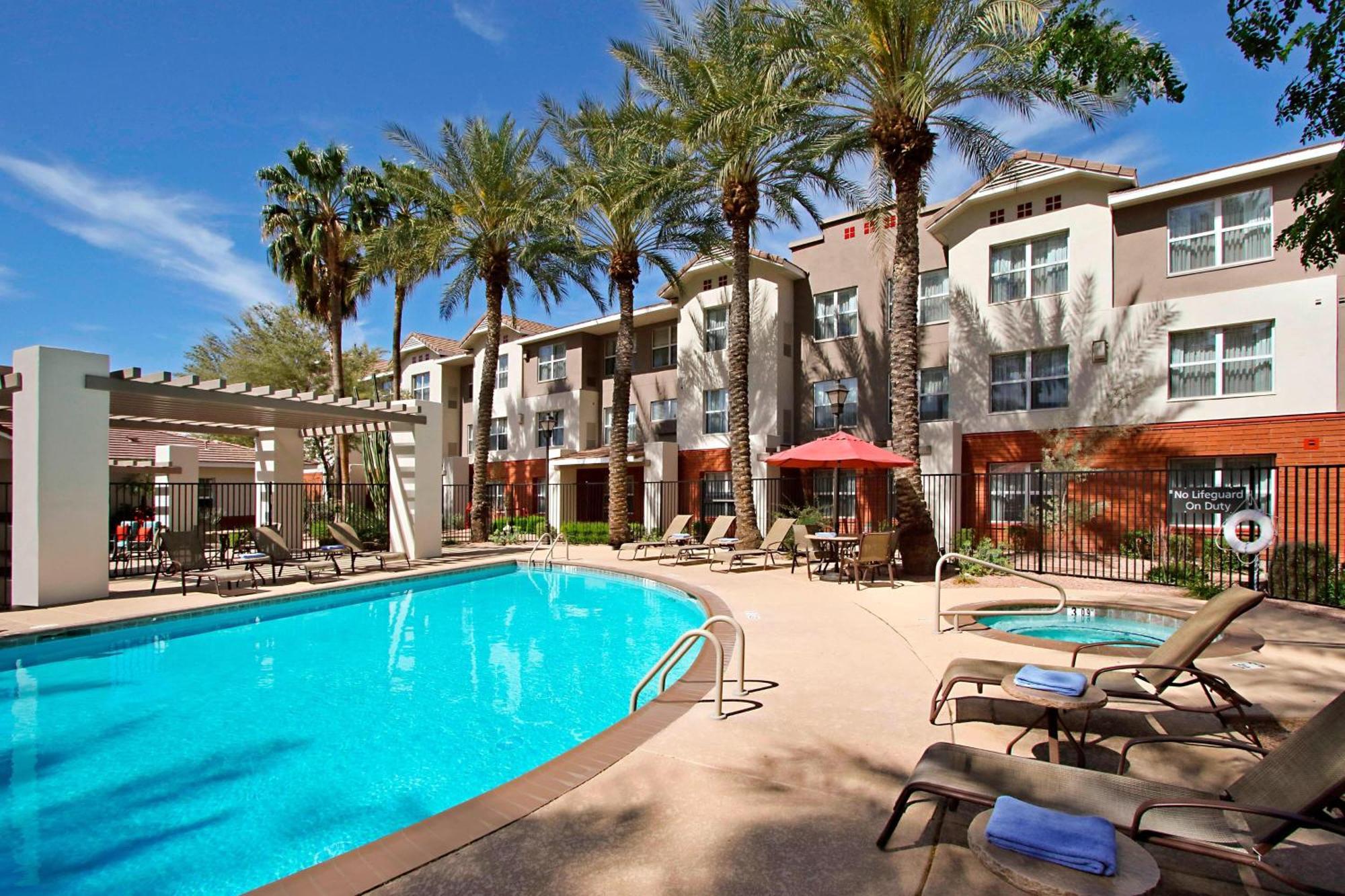North Hotel 3*