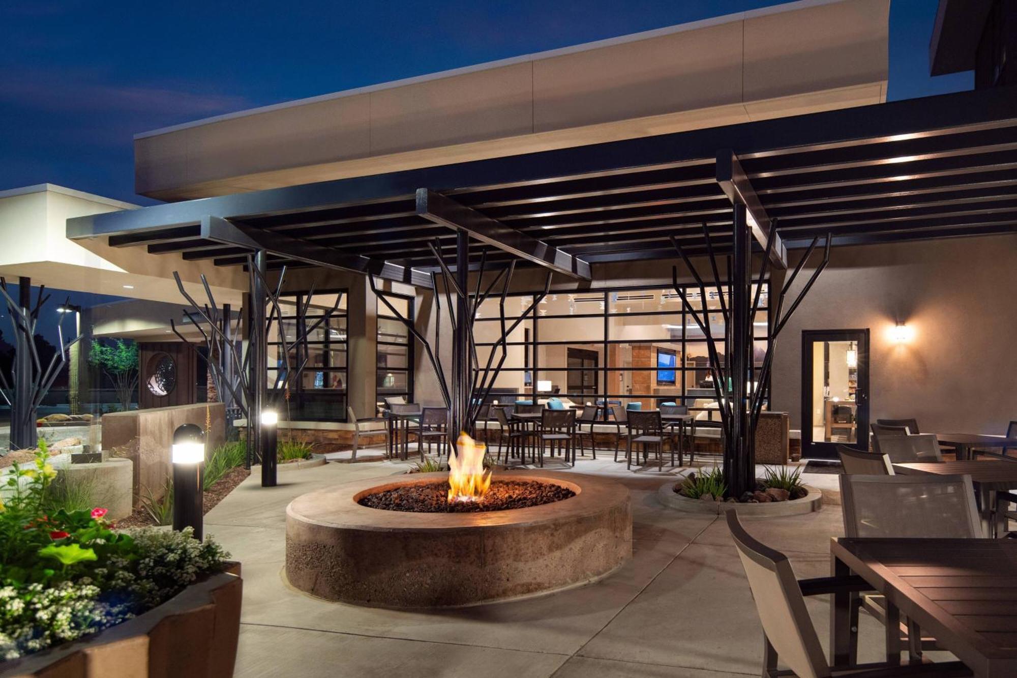 By Marriott Salt River Hotel