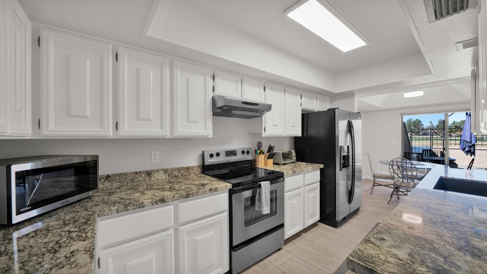 Waterfront, Golf, Camelback Mtn View, 2 Patios