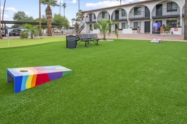 Apartment Cozy - King Bed, Pool, & Parking Scottsdale