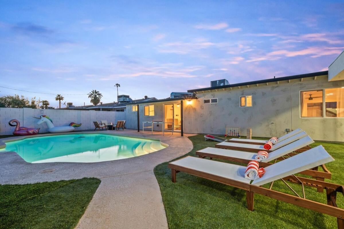 Apartment Luxurious 4b3b With Pool And Free Parking Scottsdale