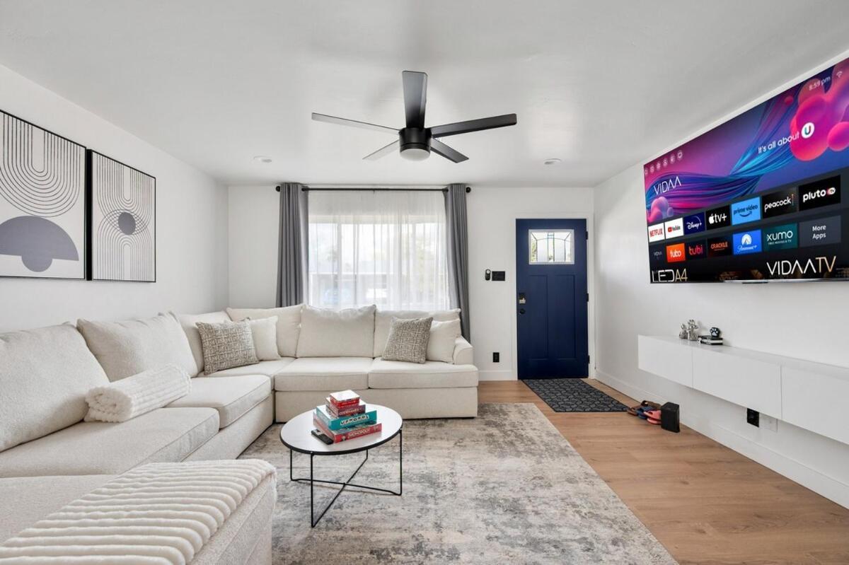 Luxurious 4b3b With Pool And Free Parking *