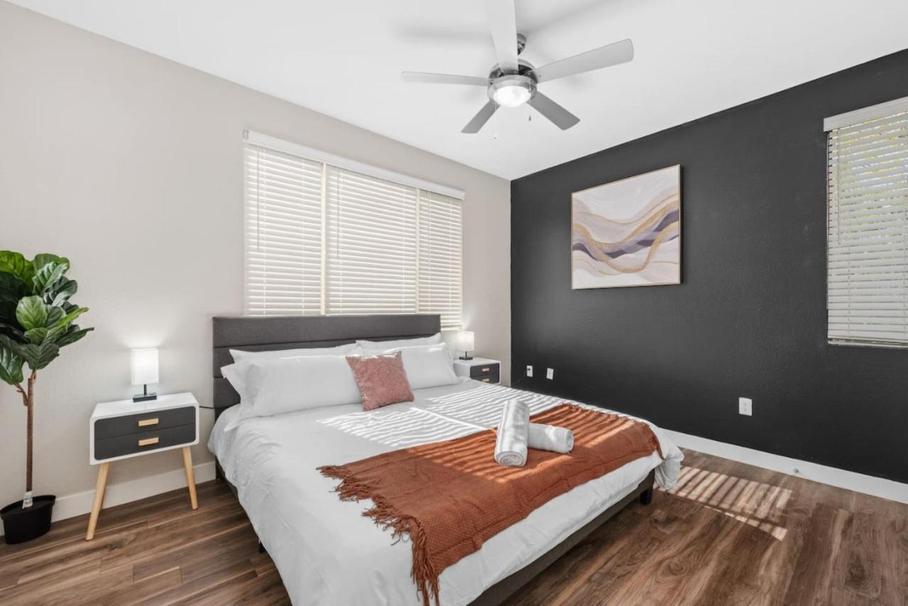 Stylish 2Br Scottsdale, Pet-Friendly, Sunrise Peak * Scottsdale