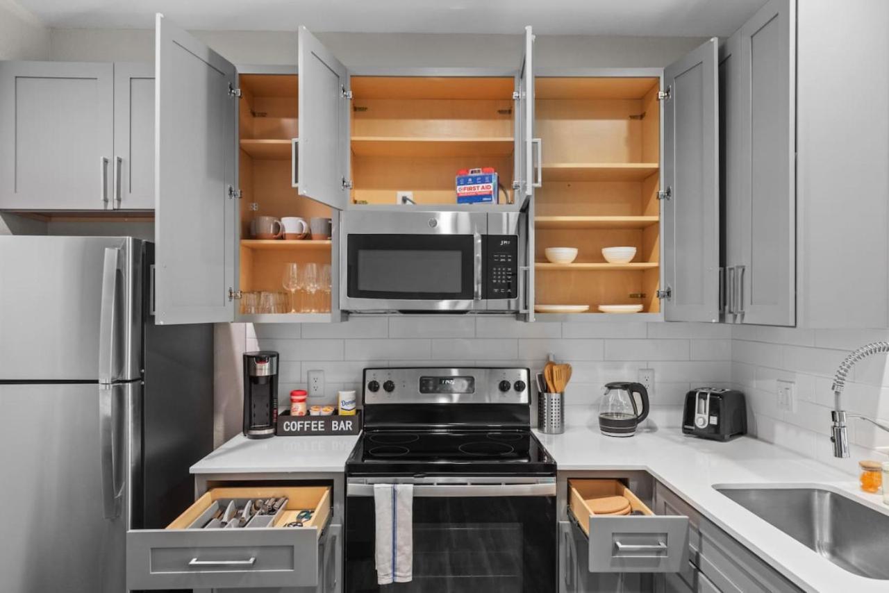 Stylish 2Br Scottsdale, Pet-Friendly, Sunrise Peak