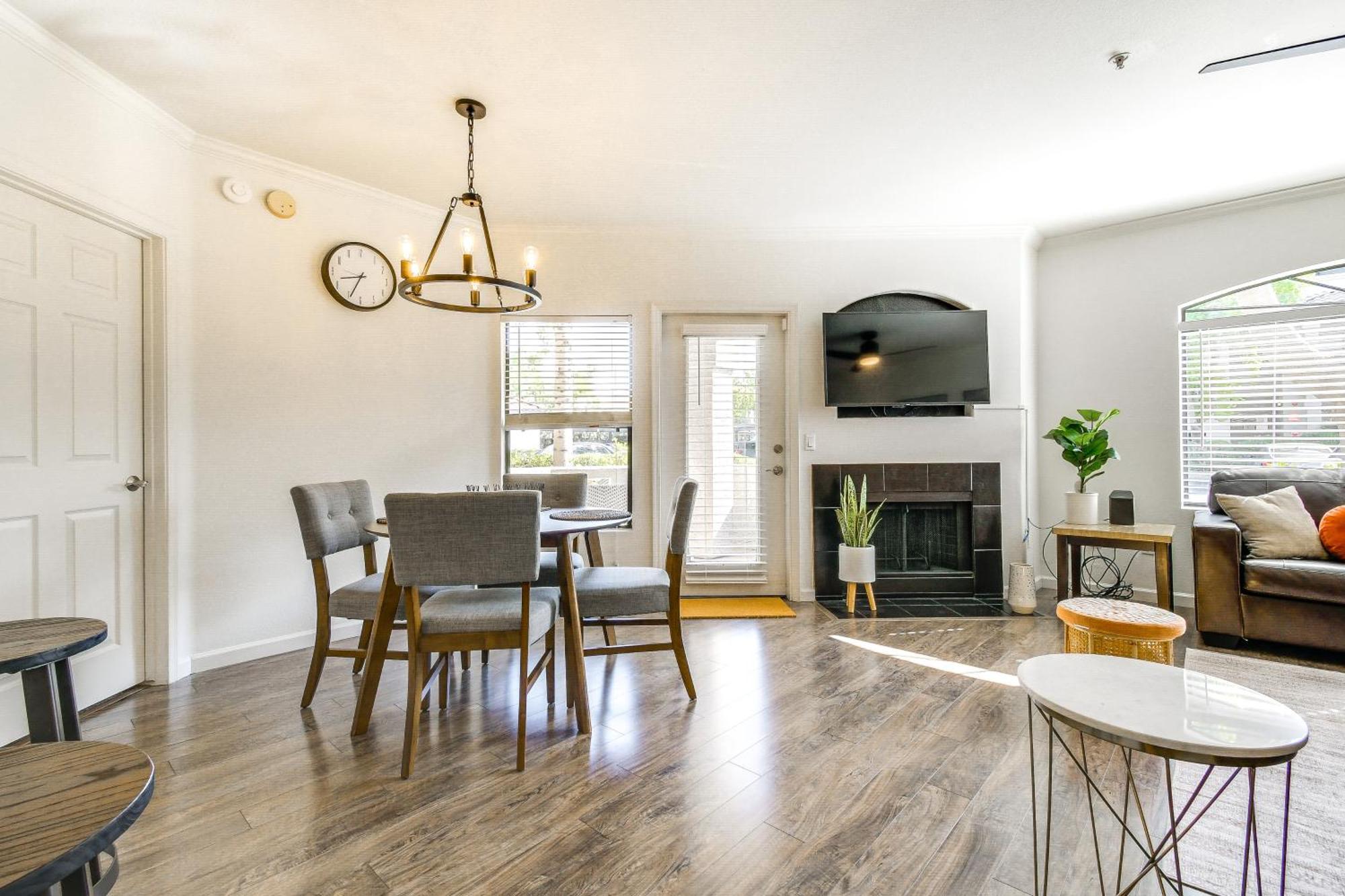 Apartment Chic With Pool Access About 3 Mi To Tpc