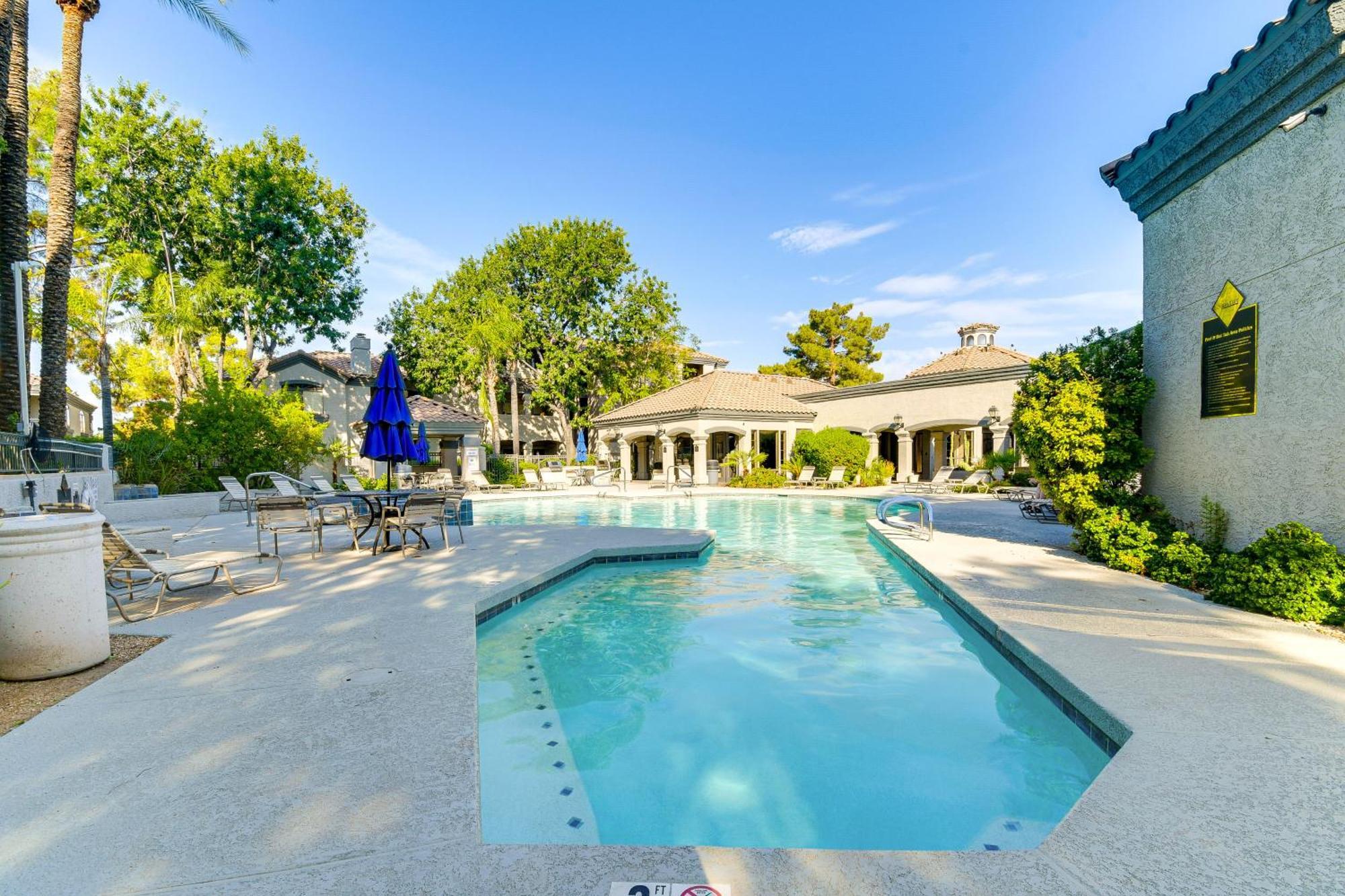 Chic With Pool Access About 3 Mi To Tpc Apartment *